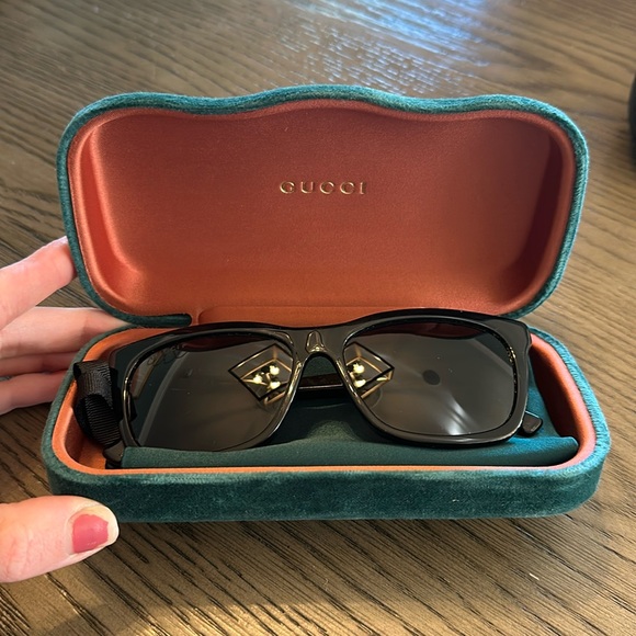 GUCCI GG0449S 002 Wayfarer Polarized Sunglasses - Picture 2 of 6